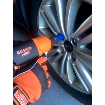 Jogo de chaves de caixa para roda
 - BWSS12P5