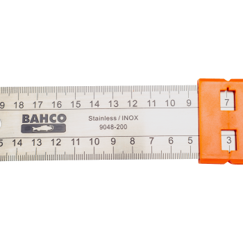 Esquadro Carpinteiro
 - 9048-200 Esquadro Carpinteiro
 - 9048-200