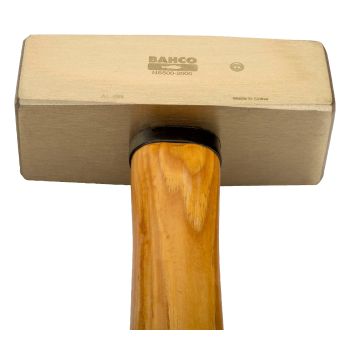 Marreta quadrada tipo alemão anti chispa, com cabo em nogueira
 - NS500-2000