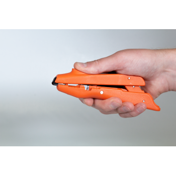 Alicate automático para descarnar
 - 3418 A Alicate automático para descarnar
 - 3418 A