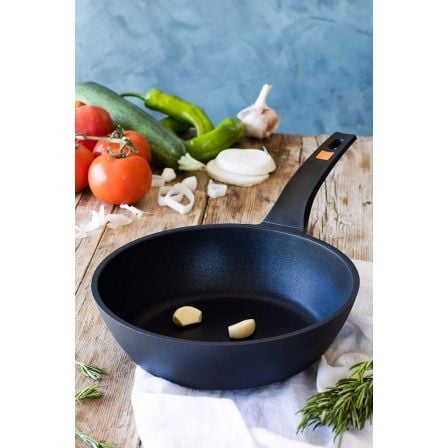 Sartén Bra Efficient A271228/ Ø28cm/ Aluminio fundido/ Apta para Inducción Sartén Bra Efficient A271228/ Ø28cm/ Aluminio fundido/ Apta para Inducción