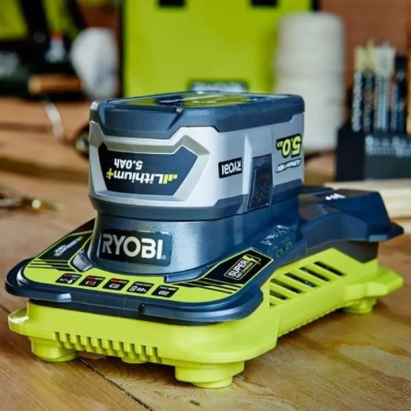 Cargador de Baterías Ryobi ONE+ RC18-150 Litio-ion/ 18V 5,0 Ah/ Sin batería Cargador de Baterías Ryobi ONE+ RC18-150 Litio-ion/ 18V 5,0 Ah/ Sin batería