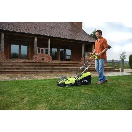 Cortacésped Ryobi RLM15E36H/ 1500W/ Corte Ø36cm/ Incluye Recolector de Hierba 45L y Adaptador Mulching Cortacésped Ryobi RLM15E36H/ 1500W/ Corte Ø36cm/ Incluye Recolector de Hierba 45L y Adaptador Mulching
