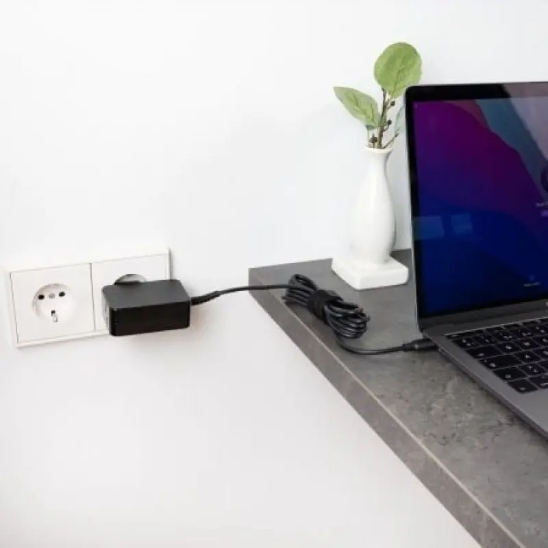 Cargador de Portátil TooQ TQLC-USBCGAN65PD USB Tipo-C/ 65W/ Automático/ Voltaje 5-20V Cargador de Portátil TooQ TQLC-USBCGAN65PD USB Tipo-C/ 65W/ Automático/ Voltaje 5-20V