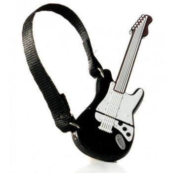Pendrive 32GB Tech One Tech Guitarra Black and White USB 2.0 Pendrive 32GB Tech One Tech Guitarra Black and White USB 2.0