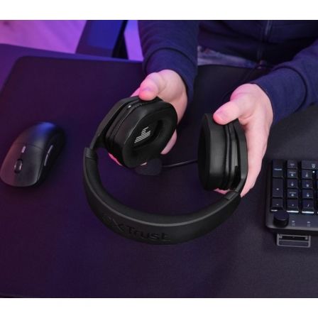 Auriculares Gaming con Micrófono Trust Gaming GXT 492 Carus/ Jack 3.5/ Negros Auriculares Gaming con Micrófono Trust Gaming GXT 492 Carus/ Jack 3.5/ Negros