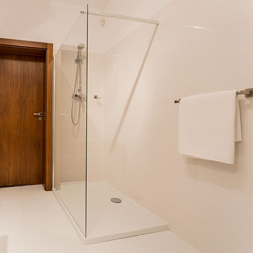 Resguardo duche vidro simples 1100 x 2000 mm Resguardo duche vidro simples 1100 x 2000 mm