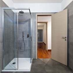 Resguardo duche vidro 700 x 700 x 1850 mm quadrado